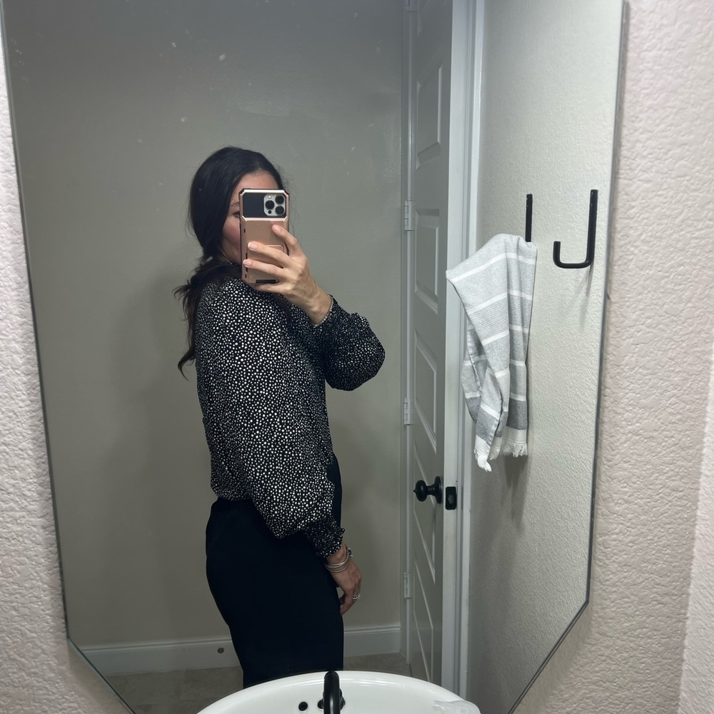 Sanctuary Black & White Blouse NWT Turtleneck Size L - Picture 3 of 9